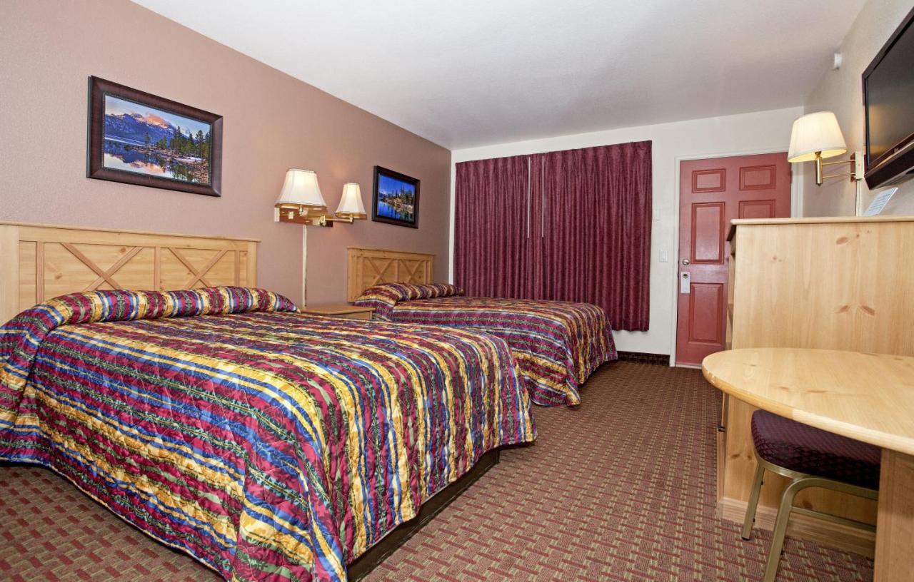  | National 9 Inn - Placerville