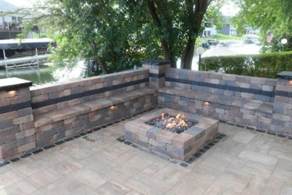 | Simonton Lake Man Cave