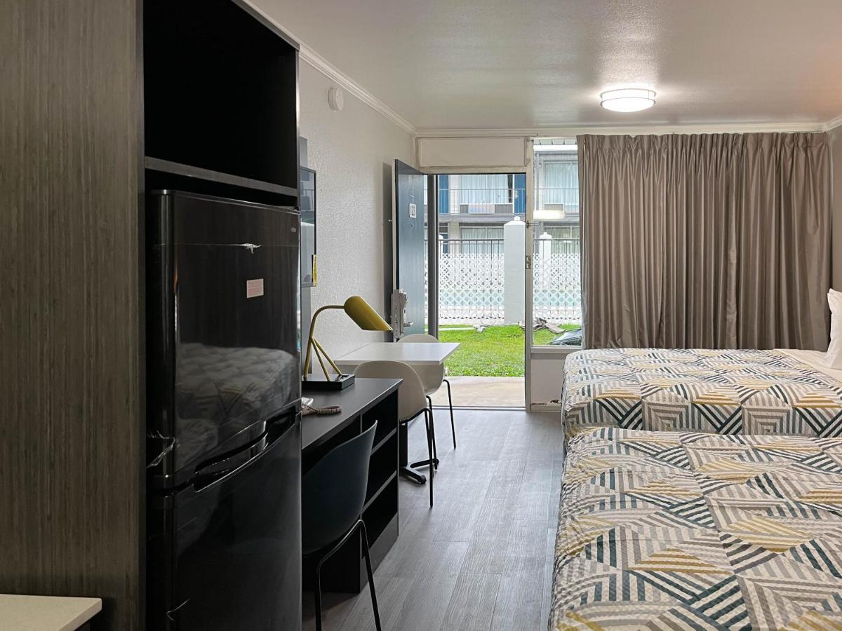 | Studio 6 Bay Minette AL