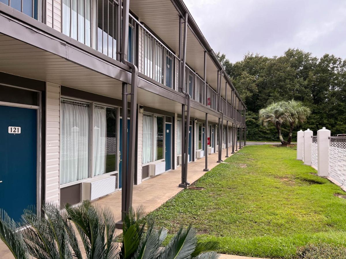 | Studio 6 Bay Minette AL