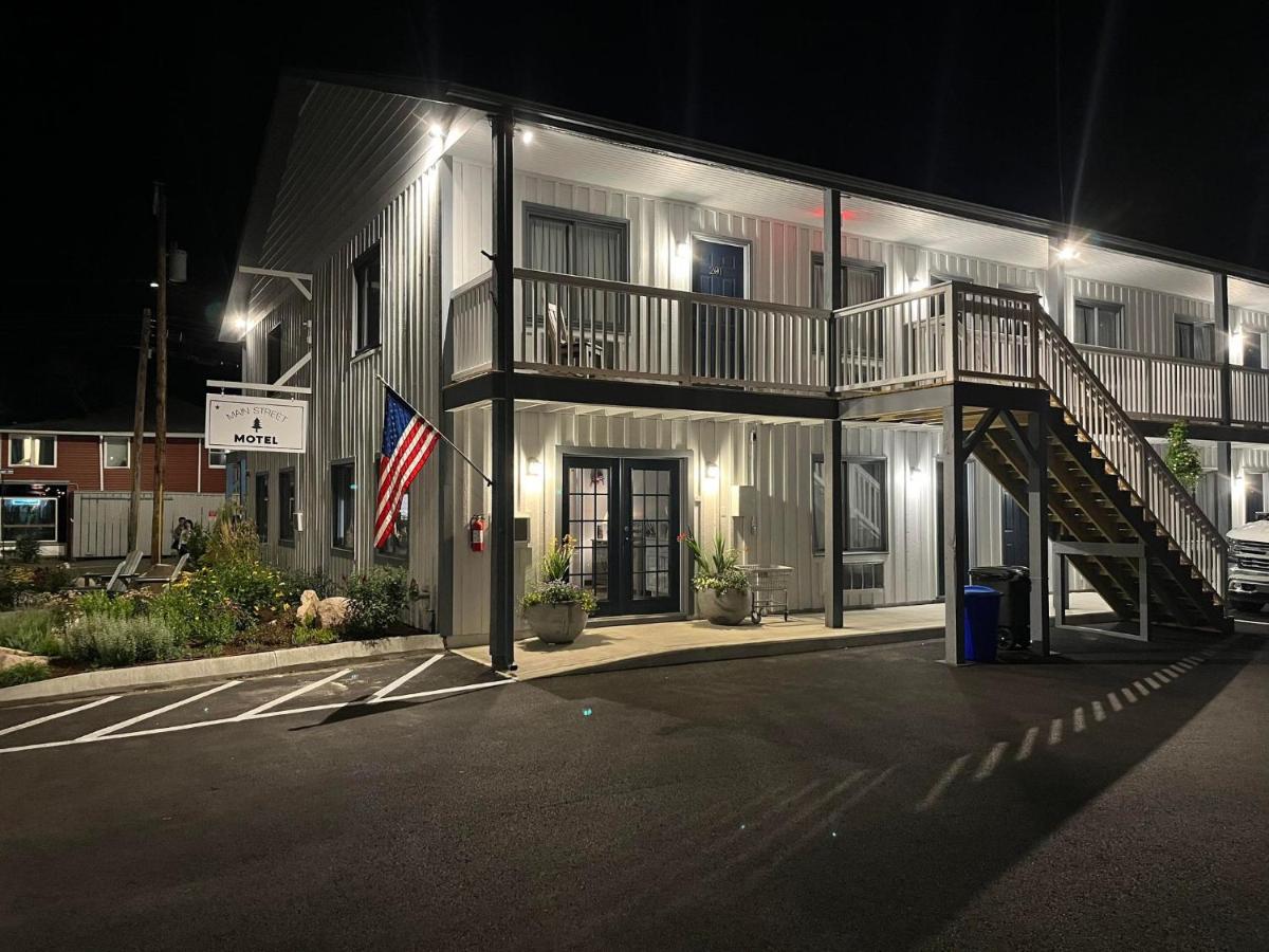| Main Street Motel