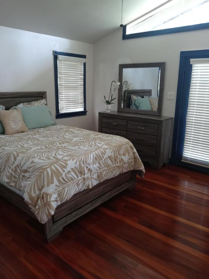 | Beautifully renovated 4 bedroom private home.
