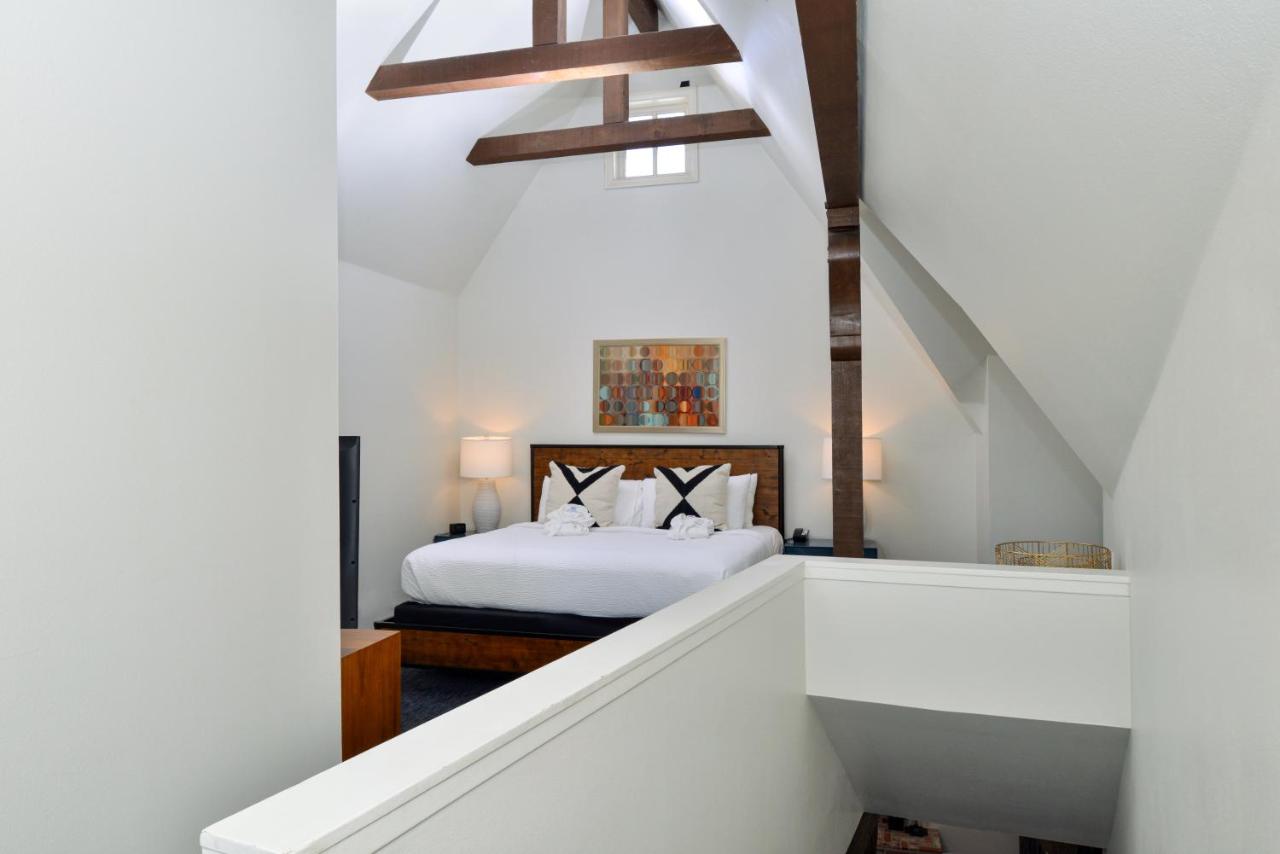 Cottage Suites at Wine Valley Inn