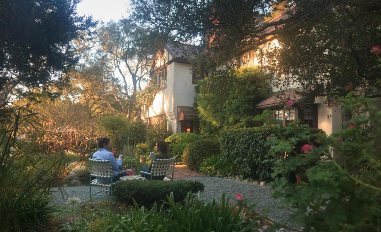 | Old Monterey Inn