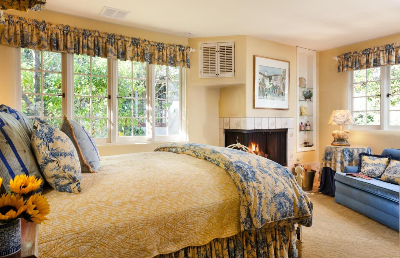 | Old Monterey Inn