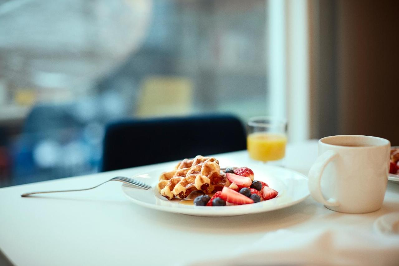  | Holiday Inn - Piscataway - Somerset, an IHG Hotel