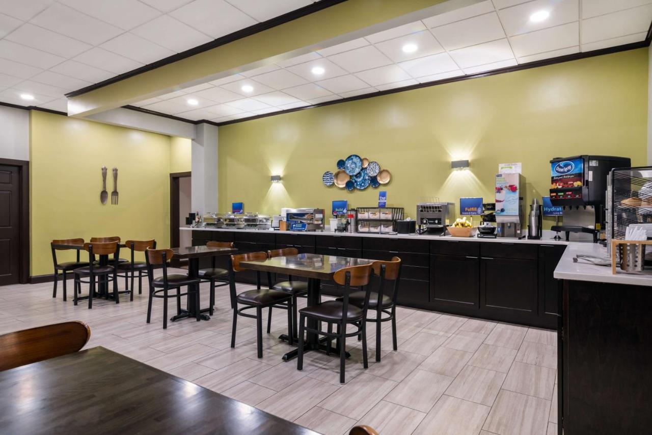 | Best Western Plymouth Inn-White Mountains