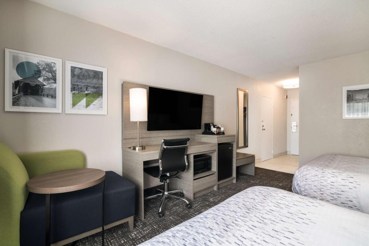 | Best Western Plymouth Inn-White Mountains