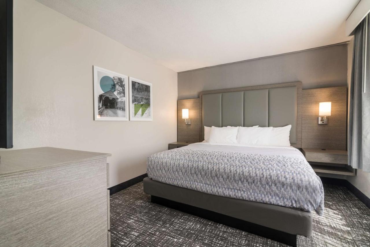 | Best Western Plymouth Inn-White Mountains