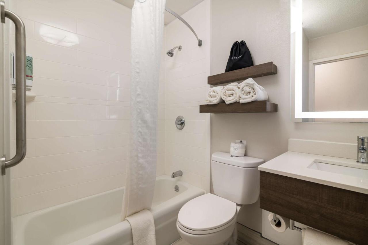 | Best Western Plymouth Inn-White Mountains
