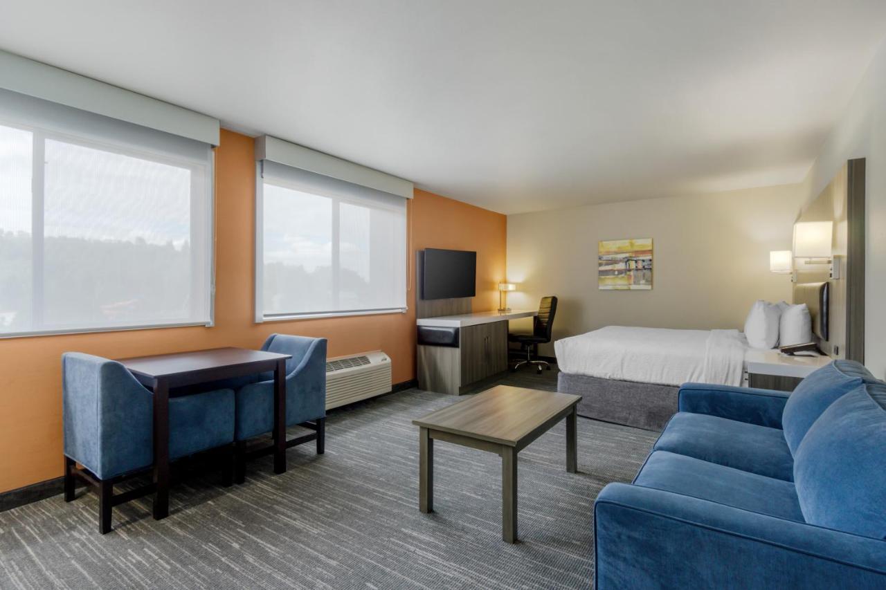 King Room with Sofa Bed - Non-Smoking at Best Western Plus Renton Inn