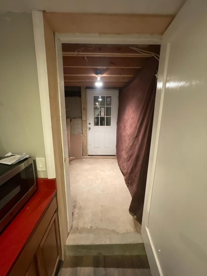  | L3-LOWER LEVEL 1Bedroom Apt Newark Down town