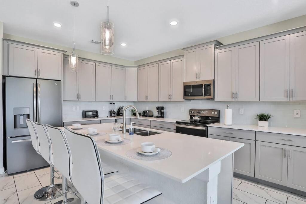 | House Majestic, Luxury Villa, 6 bedroom/5 bathroom