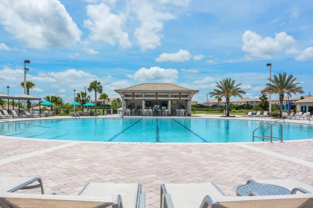 | House Majestic, Luxury Villa, 6 bedroom/5 bathroom