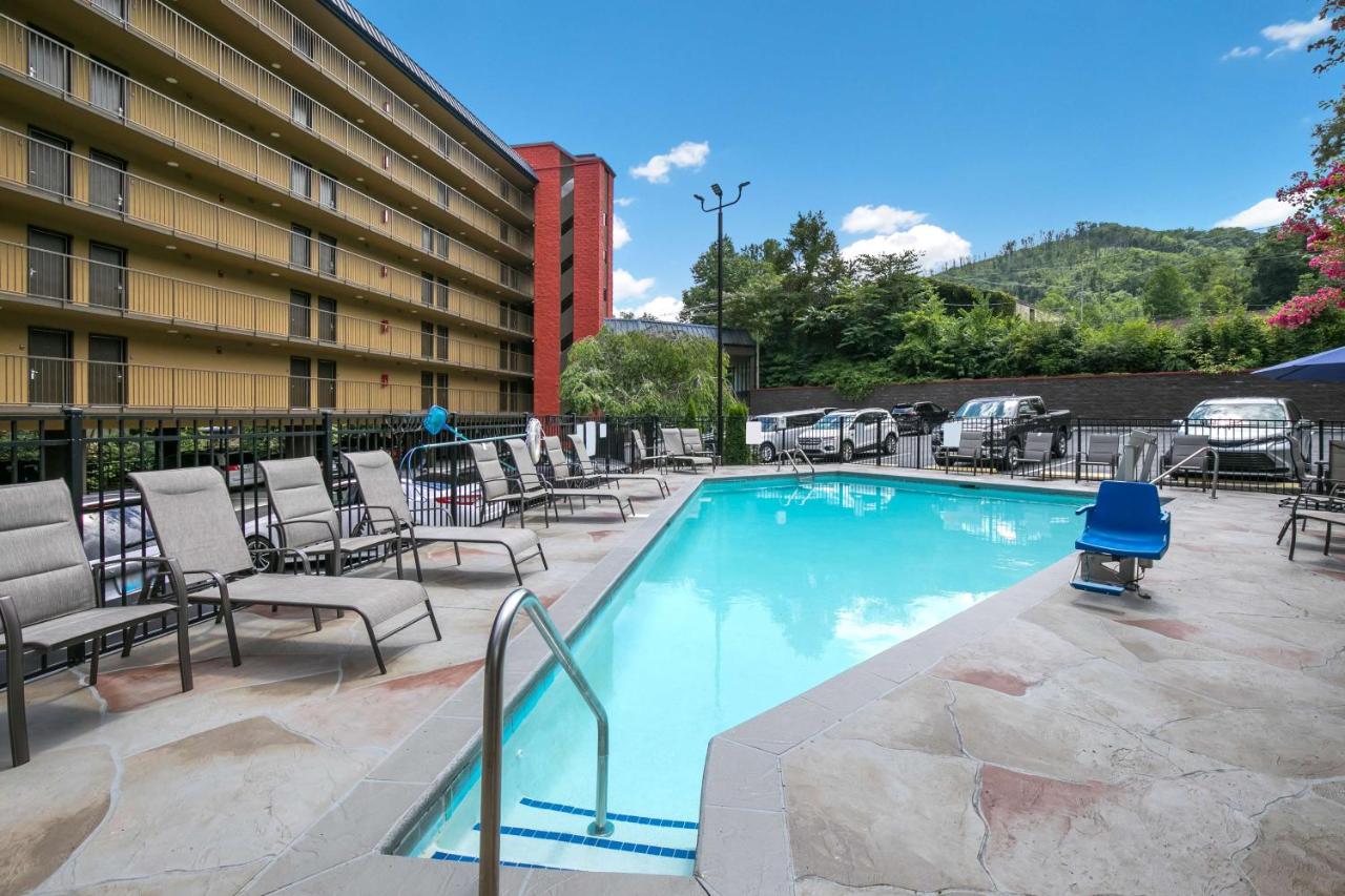 | SureStay Plus Hotel by Best Western Gatlinburg