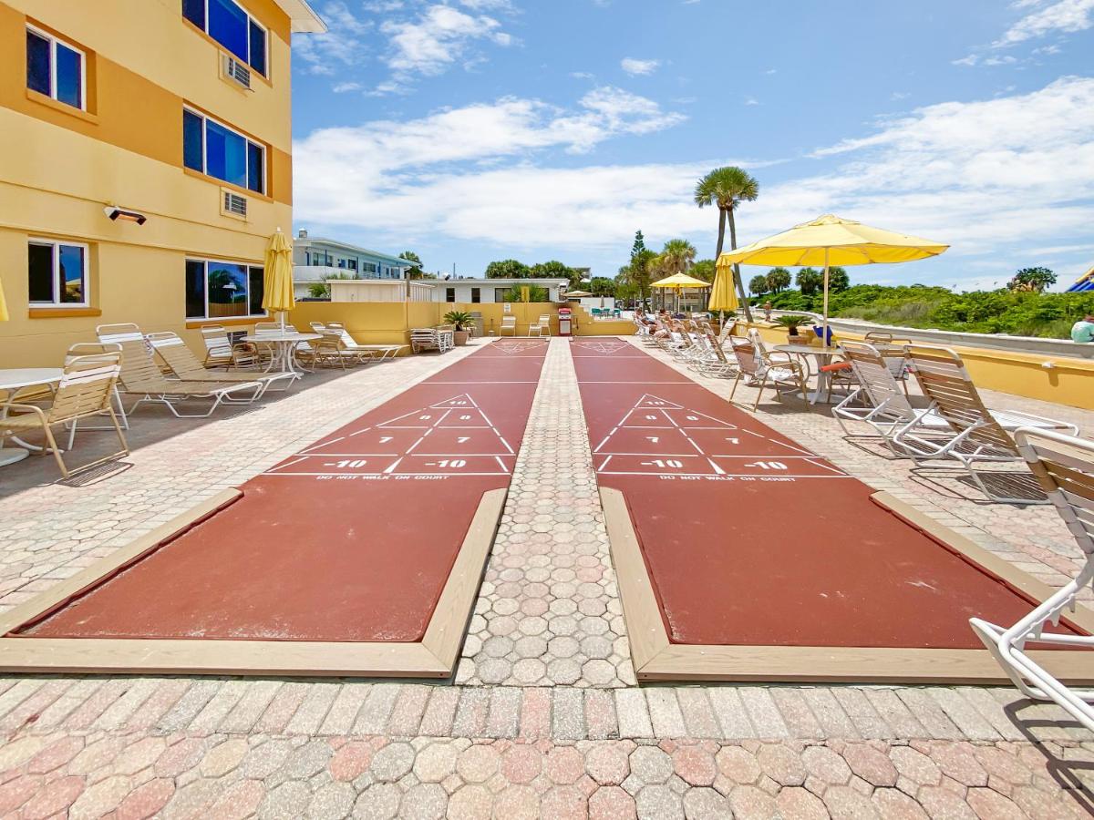 | Page Terrace Beachfront Hotel