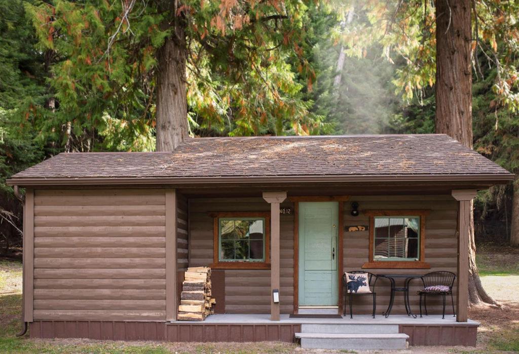 | Lochsa Lodge