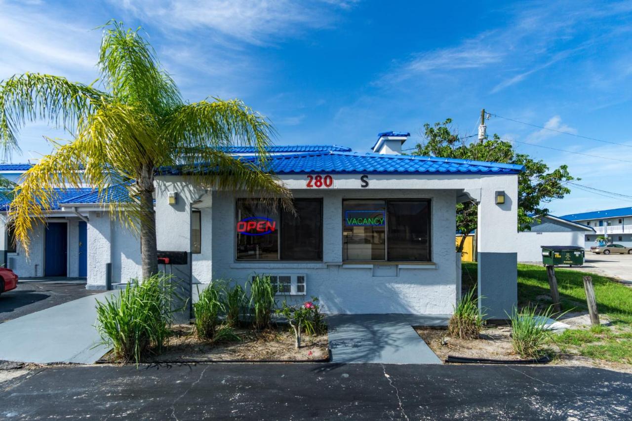  | Budget Inn of Sebring