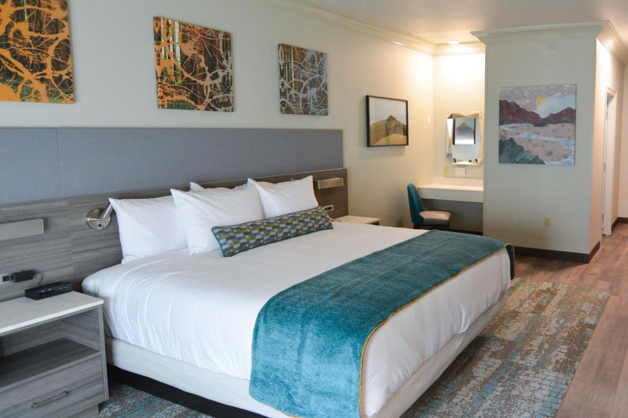 King Room at Blue Lake Casino & Hotel
