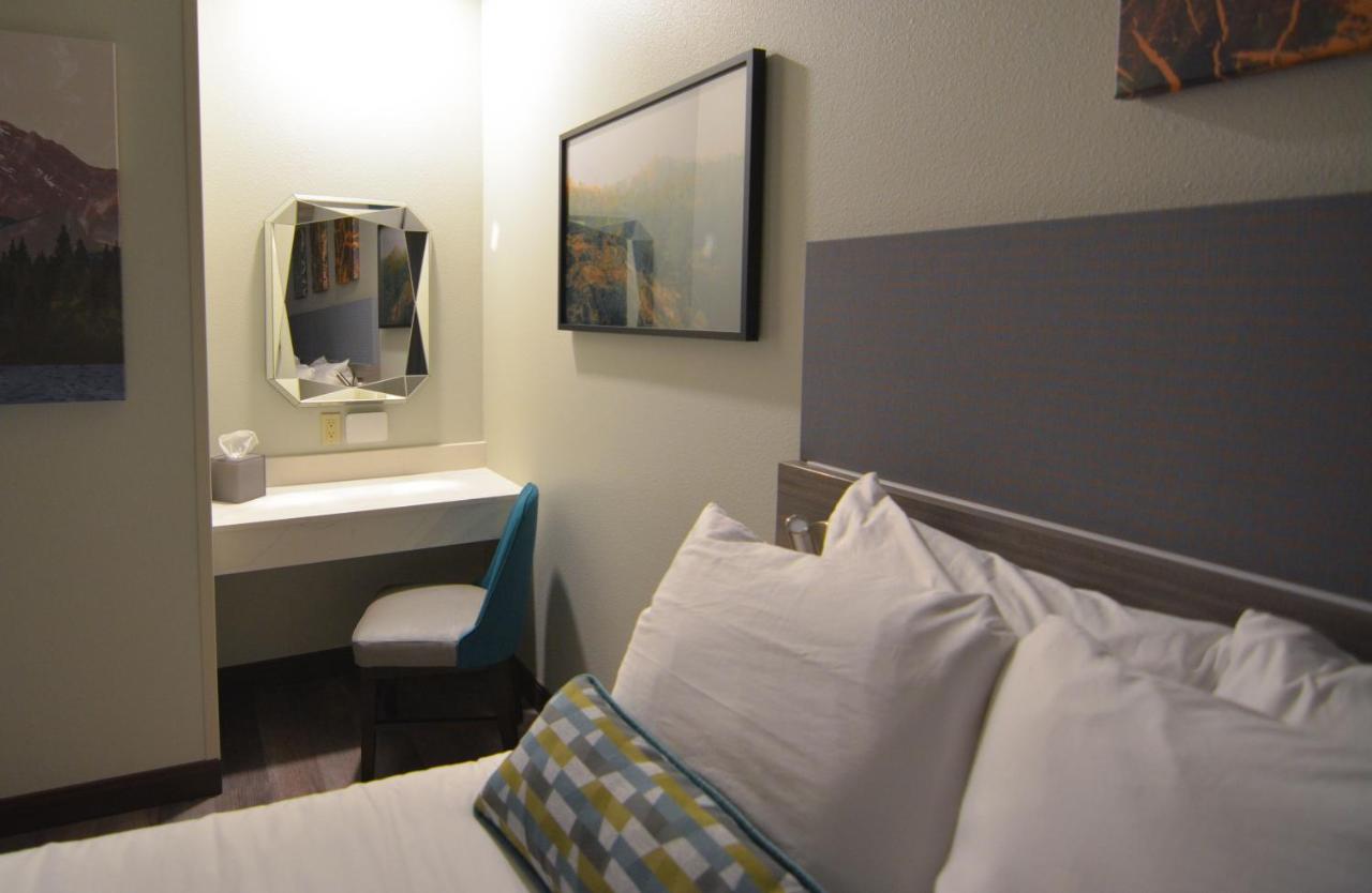 King Room at Blue Lake Casino & Hotel