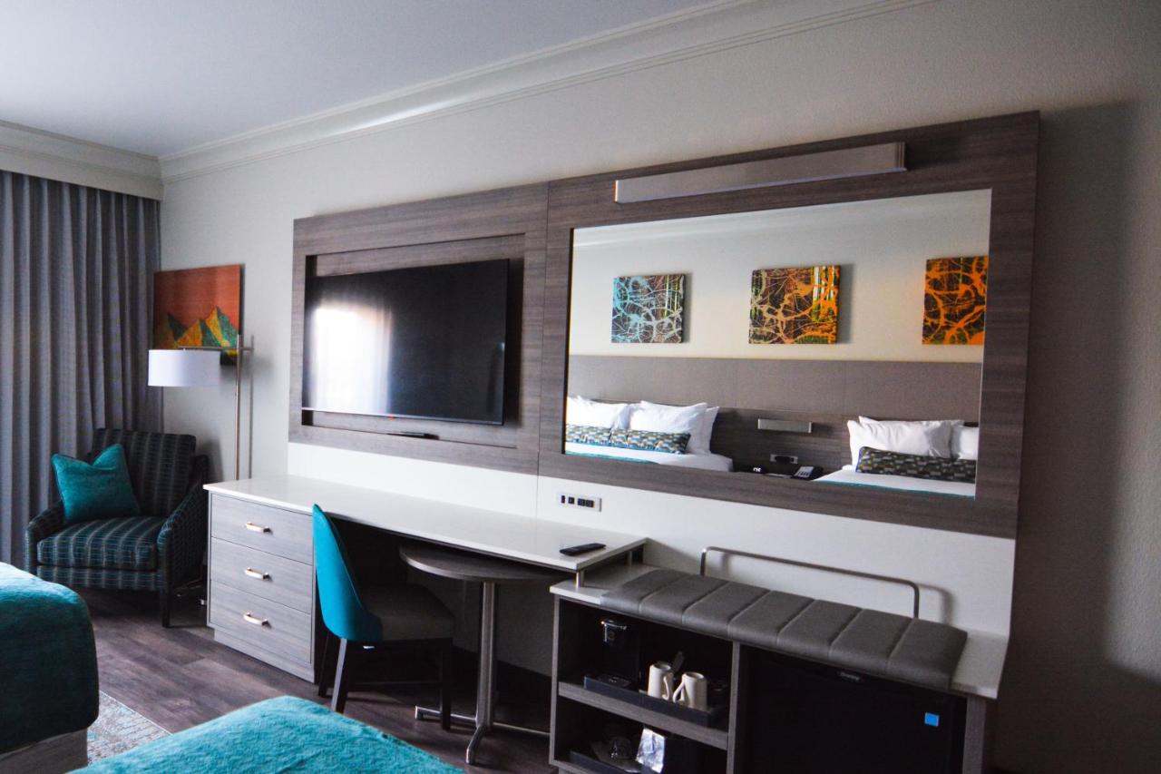 Queen Room with Two Queen Beds at Blue Lake Casino & Hotel