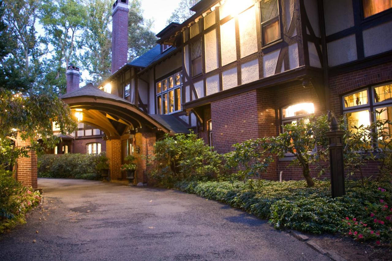 | Gramercy Mansion