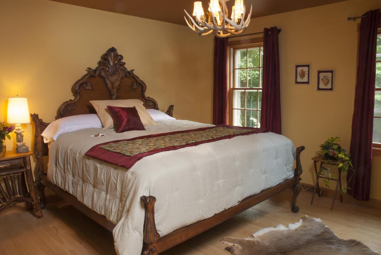 | Hidden Serenity Bed and Breakfast