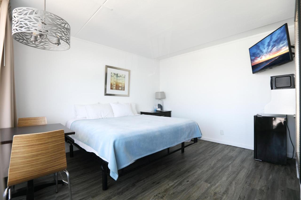 | Olympic Island Beach Resort