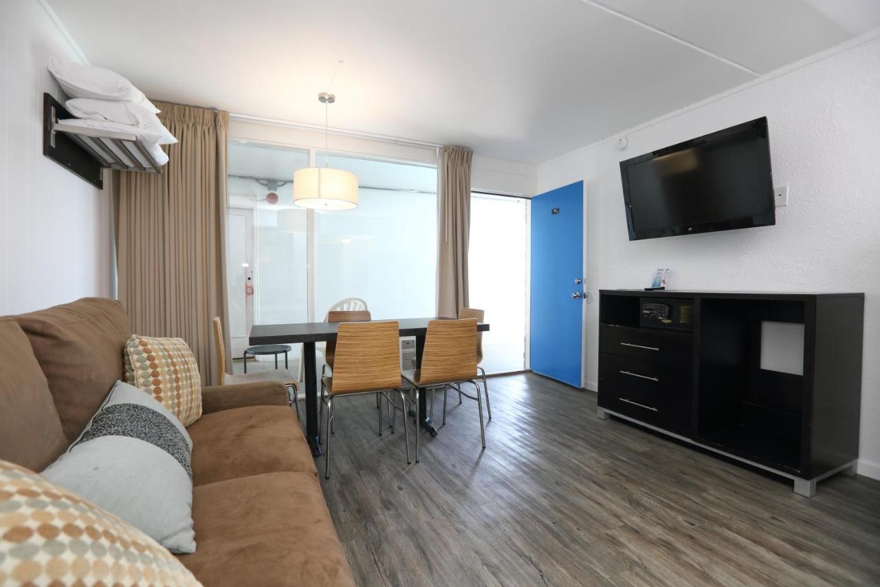 | Olympic Island Beach Resort