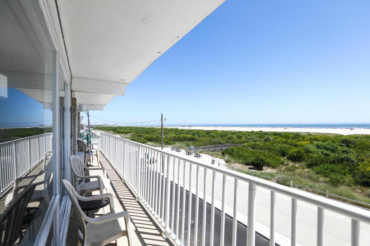 | Olympic Island Beach Resort