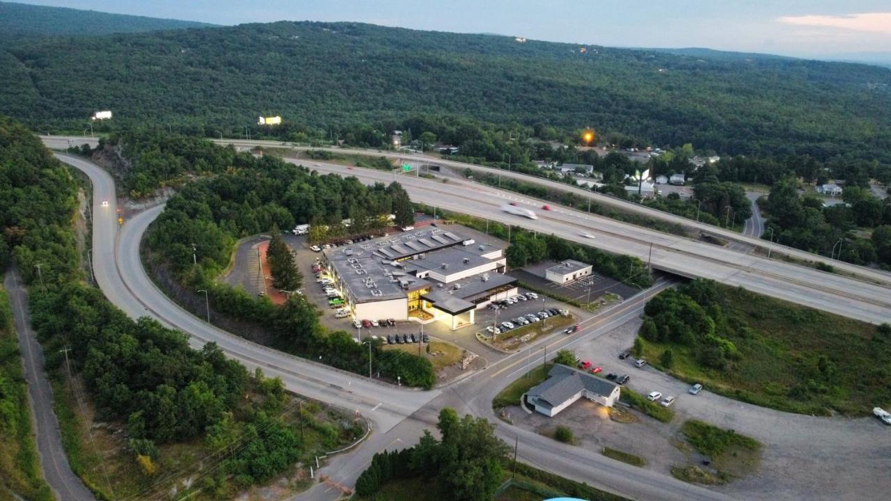  | Holiday Inn Scranton East - Dunmore, an IHG Hotel