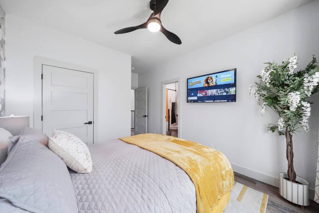 | New Two Unit Modern Luxury Home Centrally Located