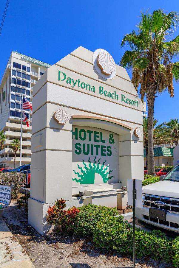  | Relaxing 1-Bedroom Oceanfront Condo With Pool