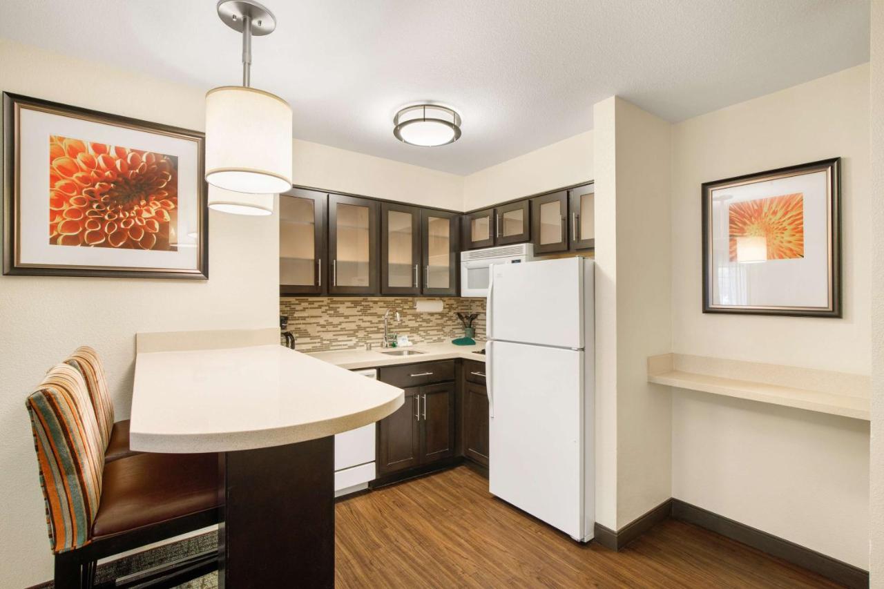 | Sonesta ES Suites San Diego - Rancho Bernardo