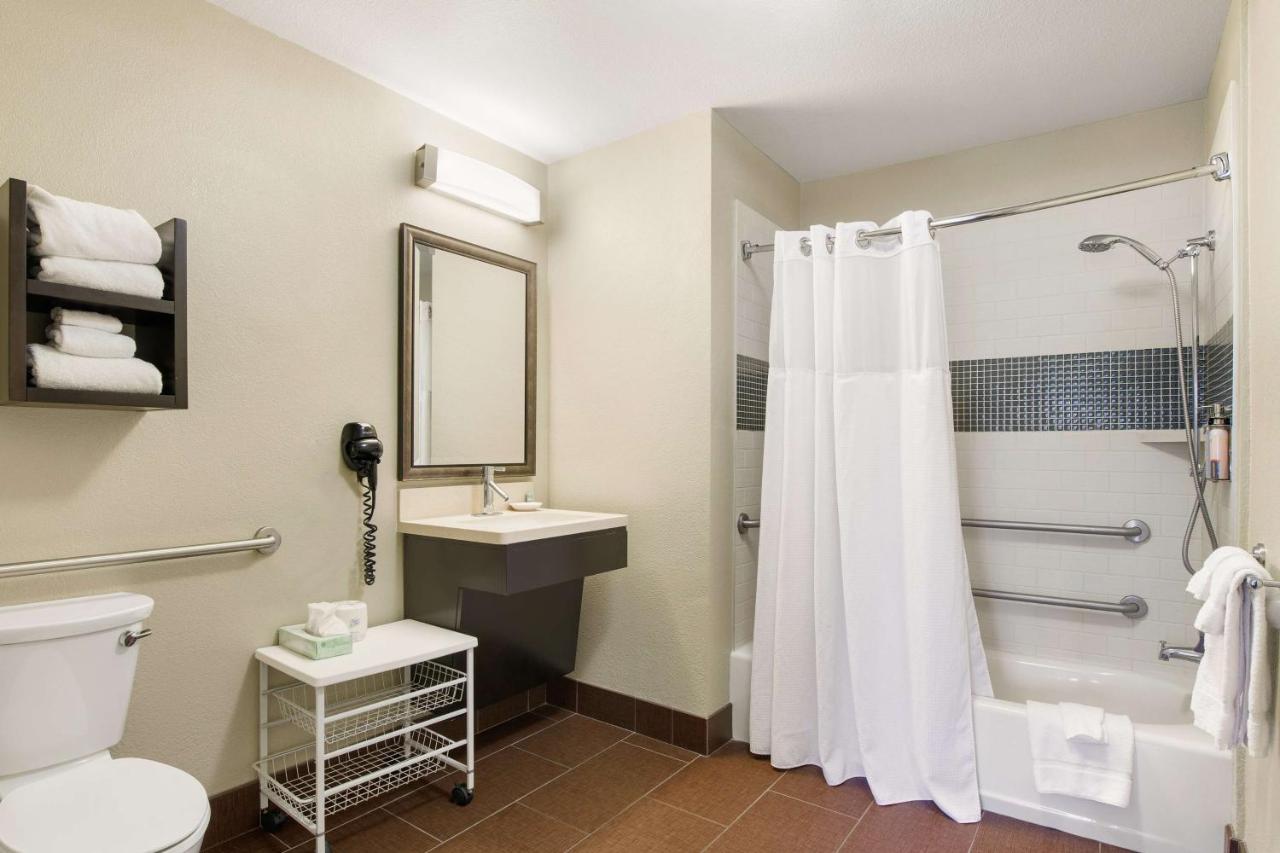 | Sonesta ES Suites San Diego - Rancho Bernardo