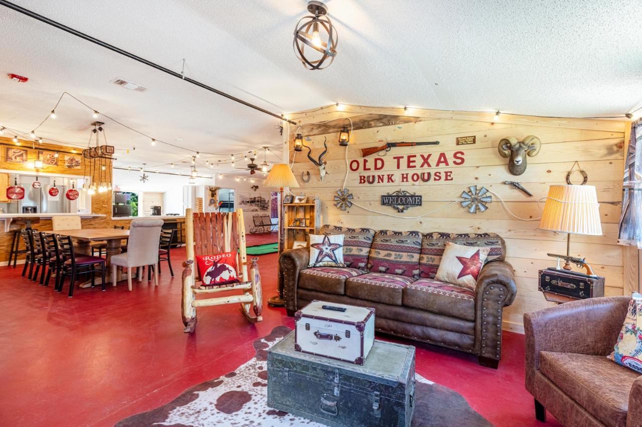 | Old Texas Bunkhouse