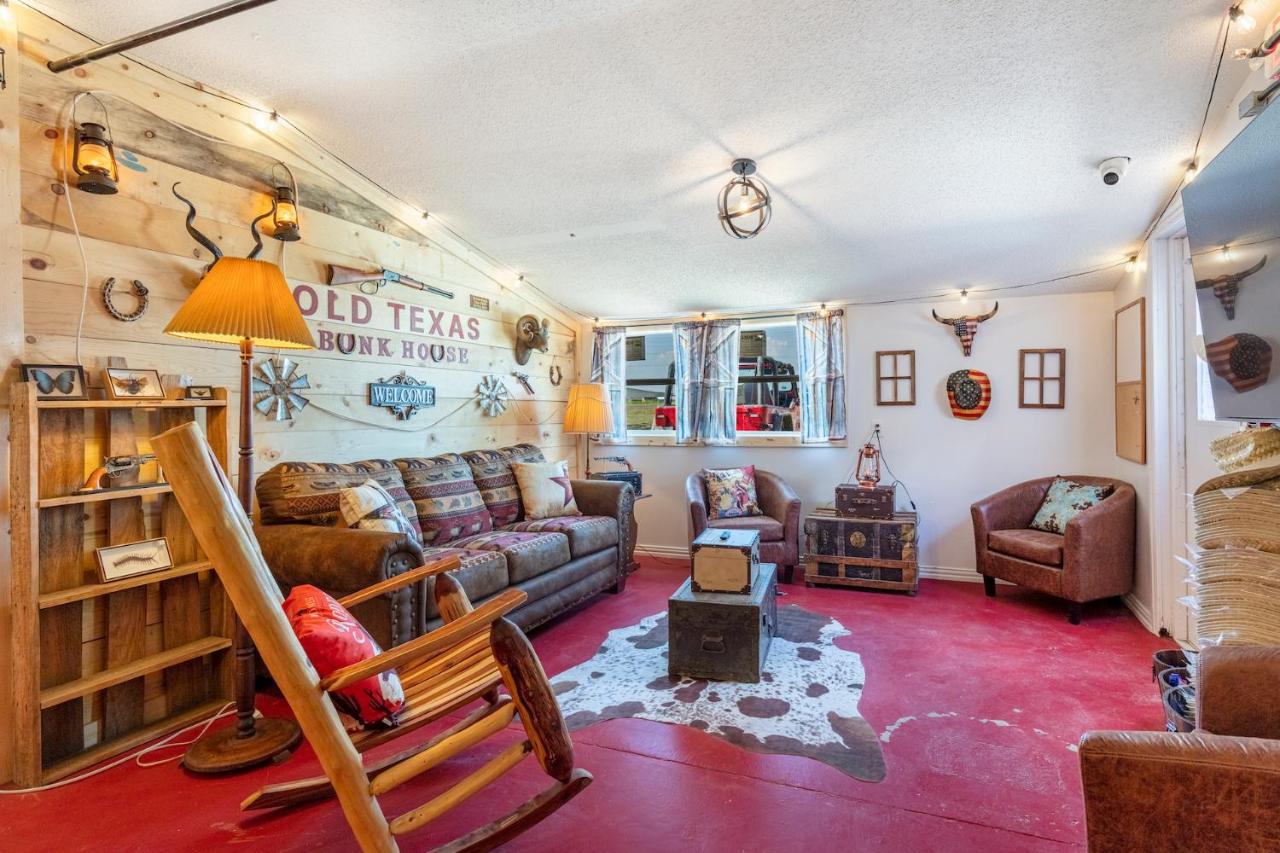 | Old Texas Bunkhouse