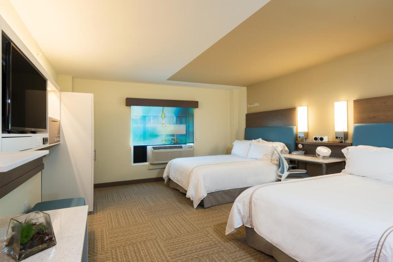 Double Room with Two Double Beds at EVEN Hotel Rockville - Washington DC Area, an IHG Hotel