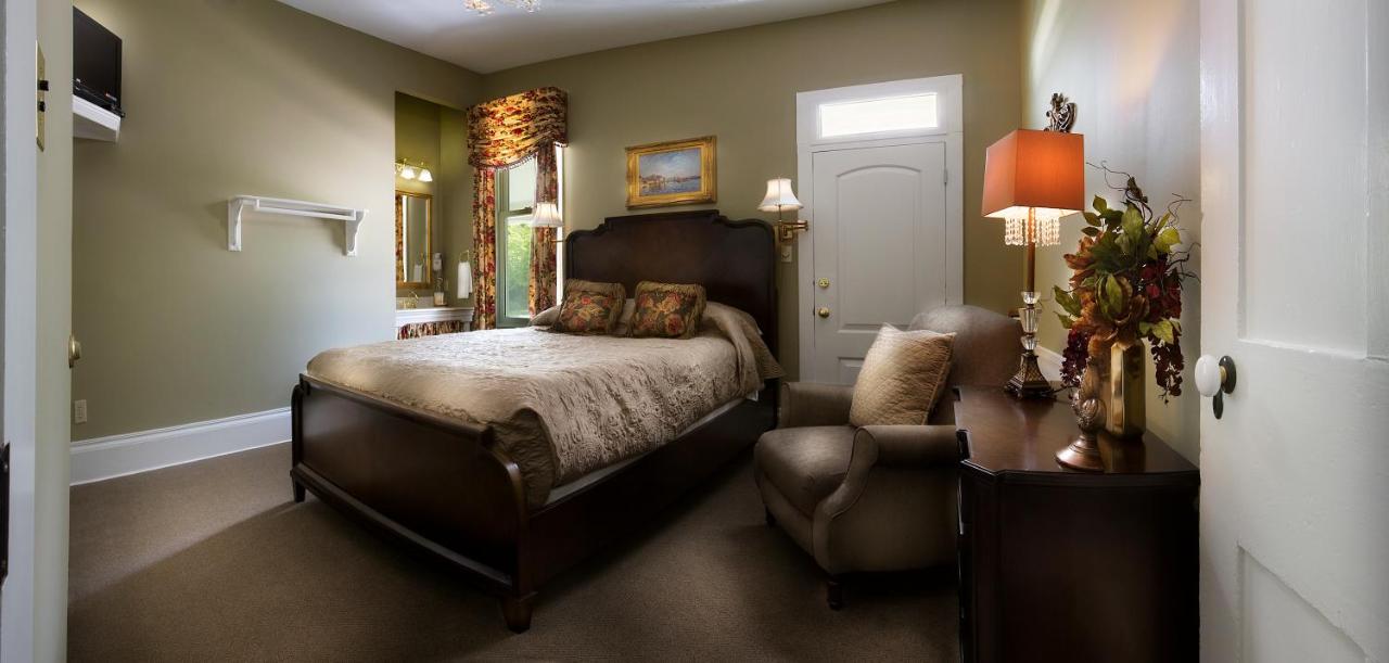 | Grant Street Inn - Bloomington
