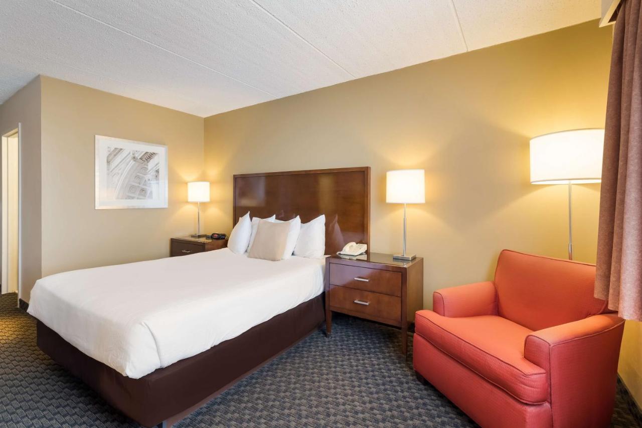 Deluxe Double Room at Best Western Riverfront Inn