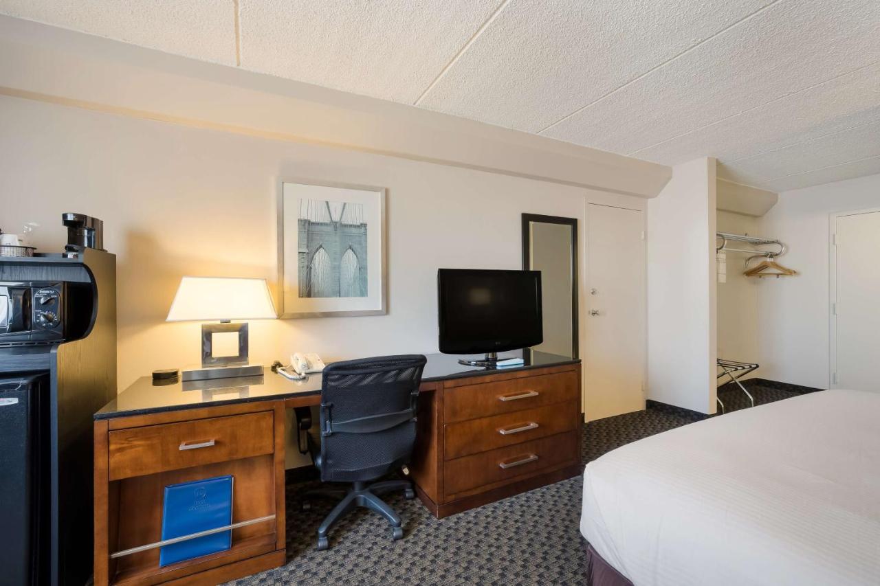 King Room with River View - Non smoking at Best Western Riverfront Inn