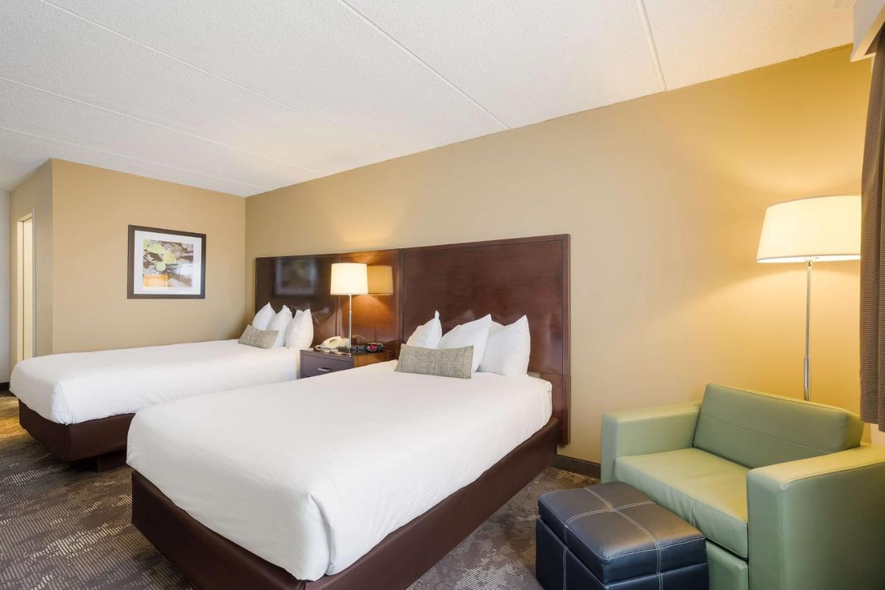 Deluxe Double Room with Two Double Beds at Best Western Riverfront Inn
