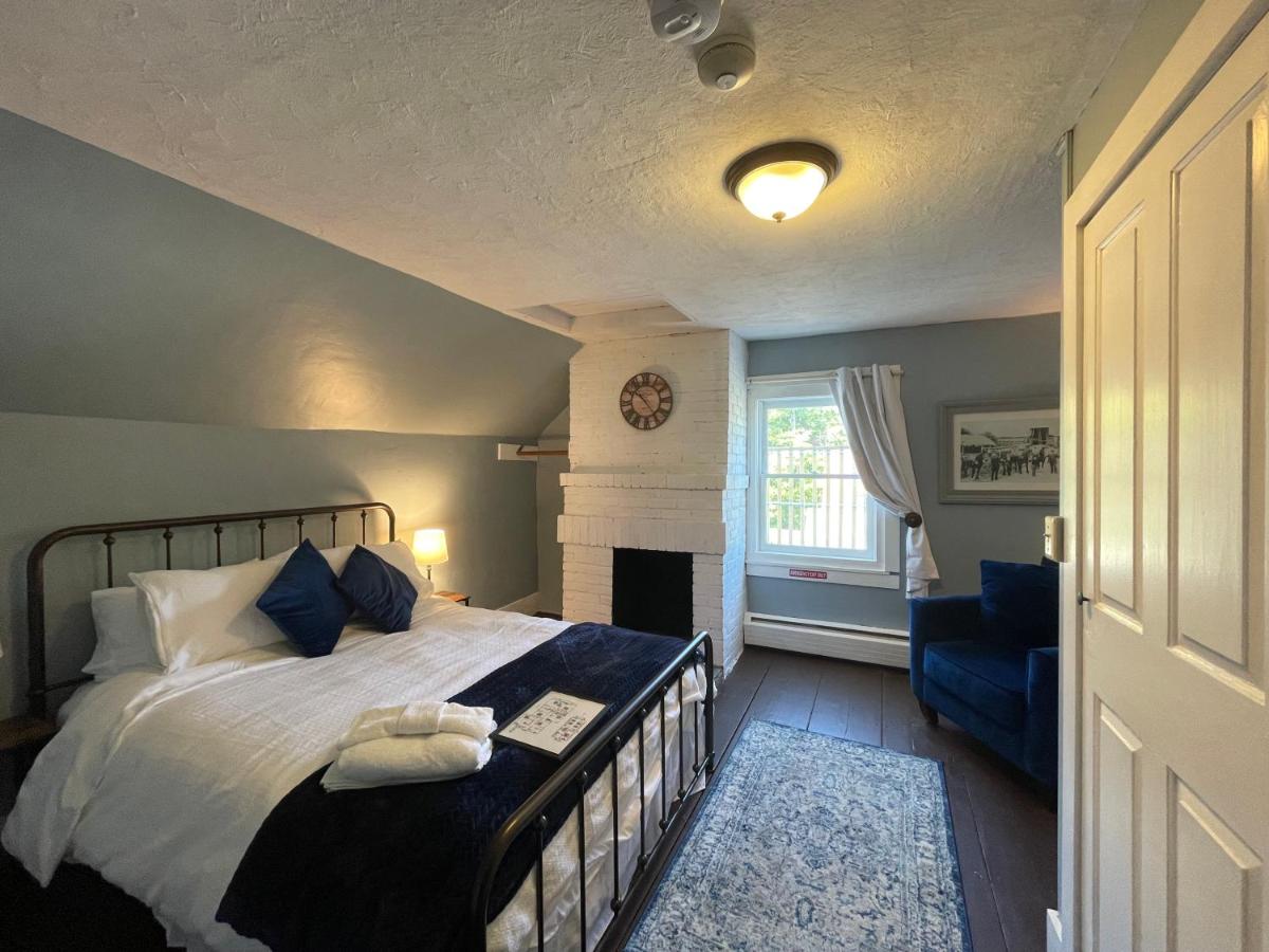 | Stone Hearth Inn and Eatery