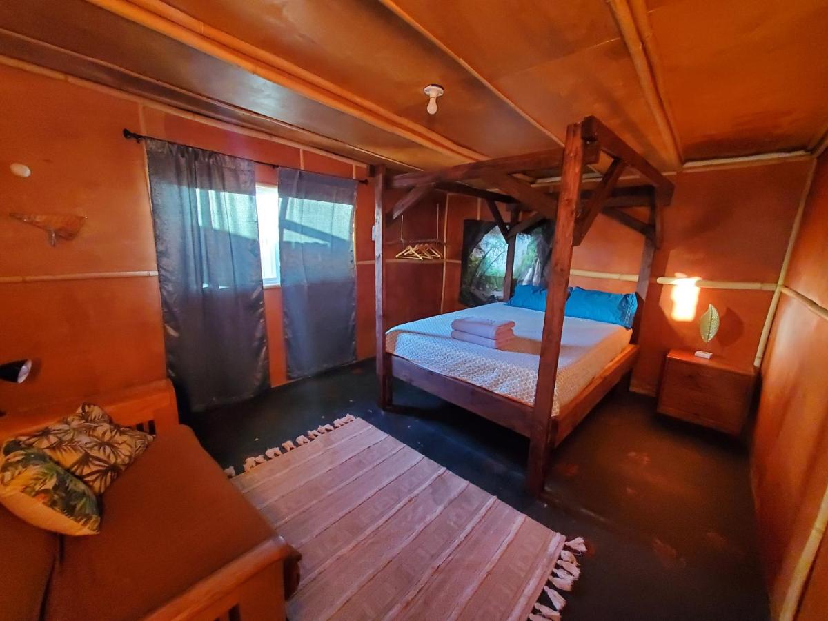 | Open Gate Hostel Hawaii