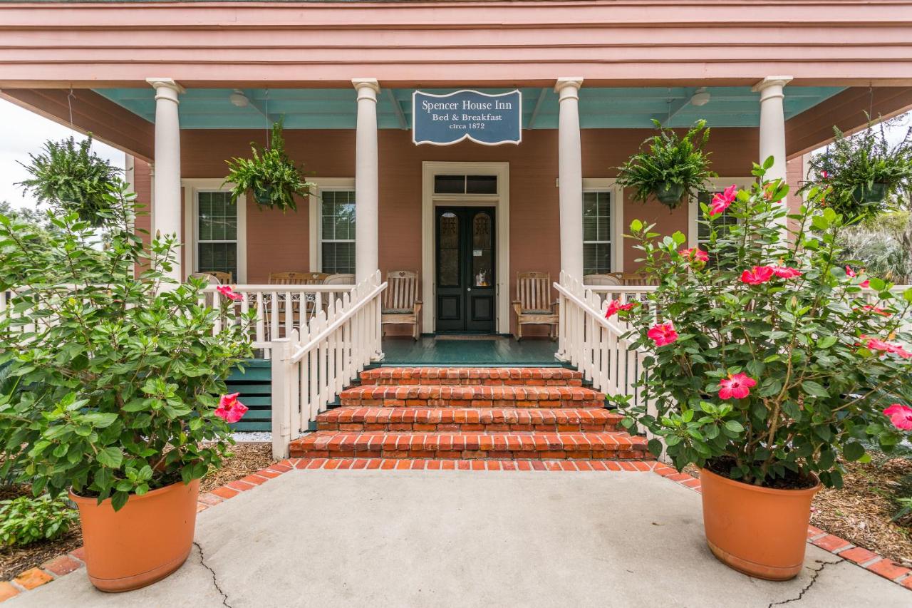 | Spencer House Inn