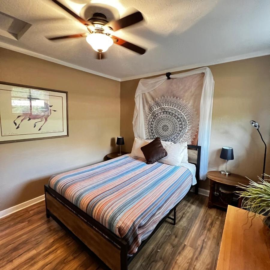  | Stunning Red Rocks; W. Sedona, Walk to trls! 1 bd!