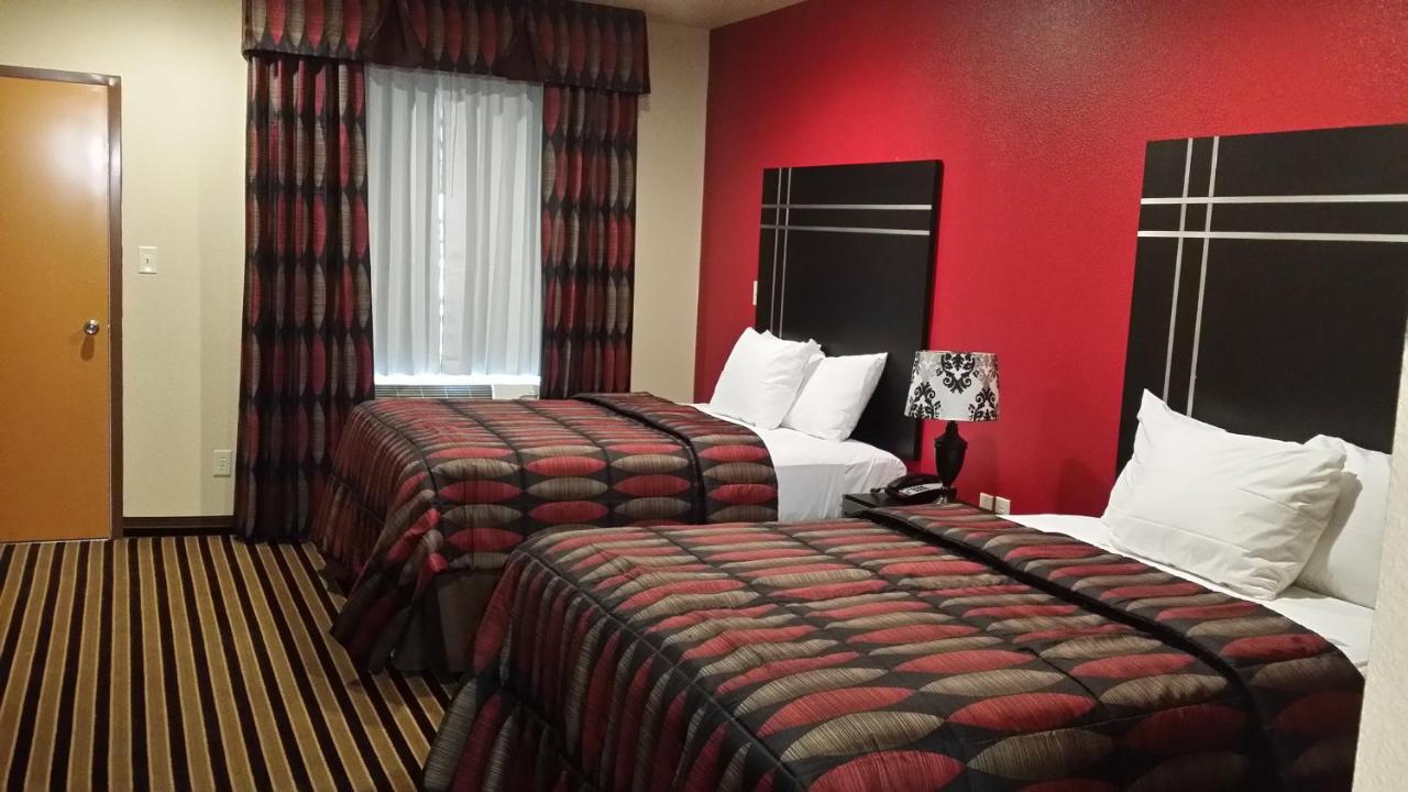 | Texan Inn and Suites Tilden