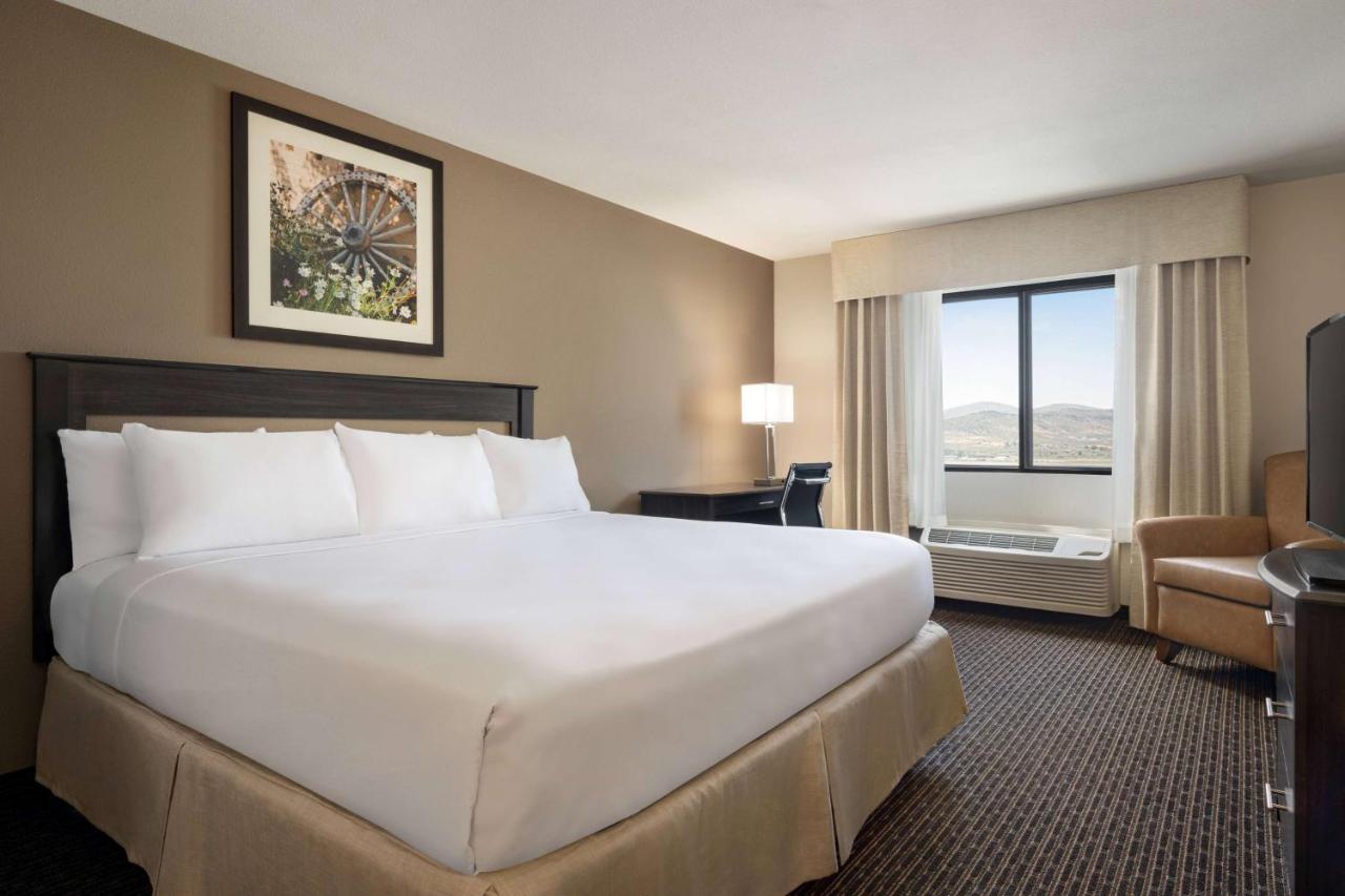 King Room - Non-Smoking at Baymont by Wyndham Elko