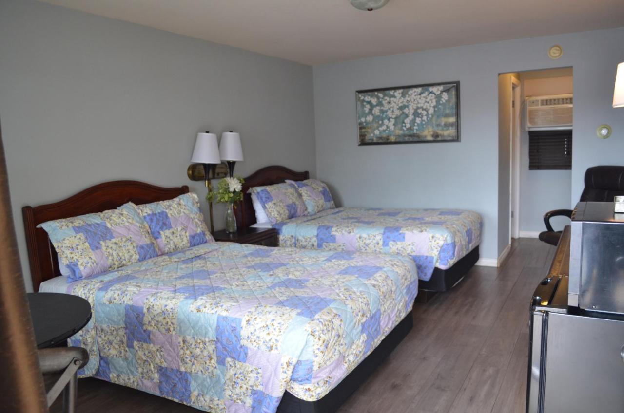 | Gateway Inn