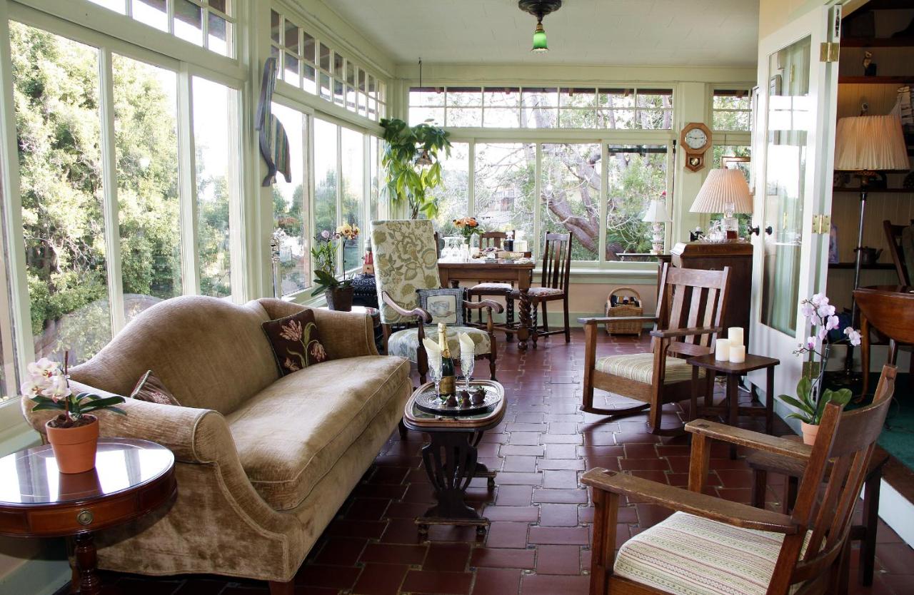 | The Jabberwock Bed & Breakfast